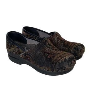 Dansko Vegan Paisley Design Clogs 36 / 5.5-6